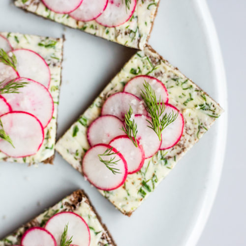 abstrakt Kollektive salvie Radish Canapés with Herbed Butter - So Happy You Liked It